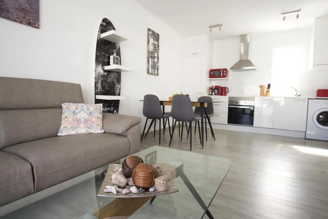 Apartment Cucharas Beach - Pool - Beach 2 Min - Free Ac & Wifi Costa Teguise