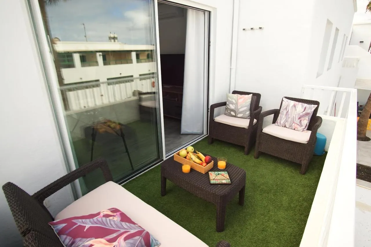 Apartment Cucharas Beach - Pool - Beach 2 Min - Free Ac & Wifi Costa Teguise Spanyolország